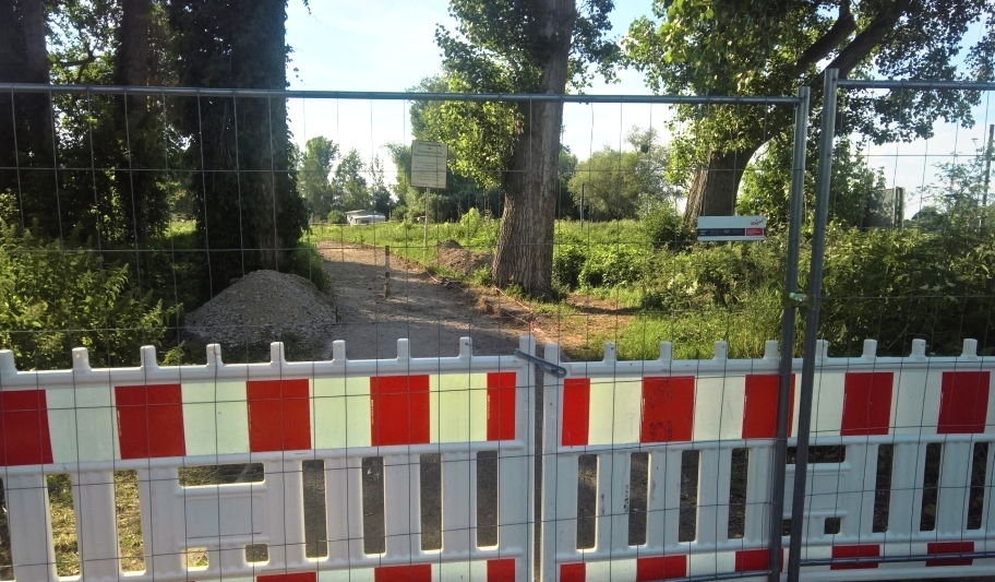 Bauarbeiten am Elberadweg am Fermersleber Hafen