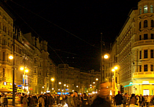 Hasselbachplatz in der Nacht von Zeitfixierer