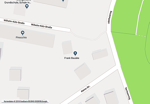 Engstelle Wilhelm-Külz-Straße/Sachsenring Engstelle Wilhelm-Külz-Straße/Sachsenring