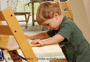 fotograf_prspics erste-schritte-kleinkind fotograf_prspics erste-schritte-kleinkind