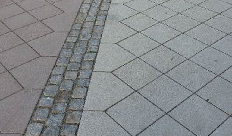 Farbig unterschiedliches Straßenpflaster