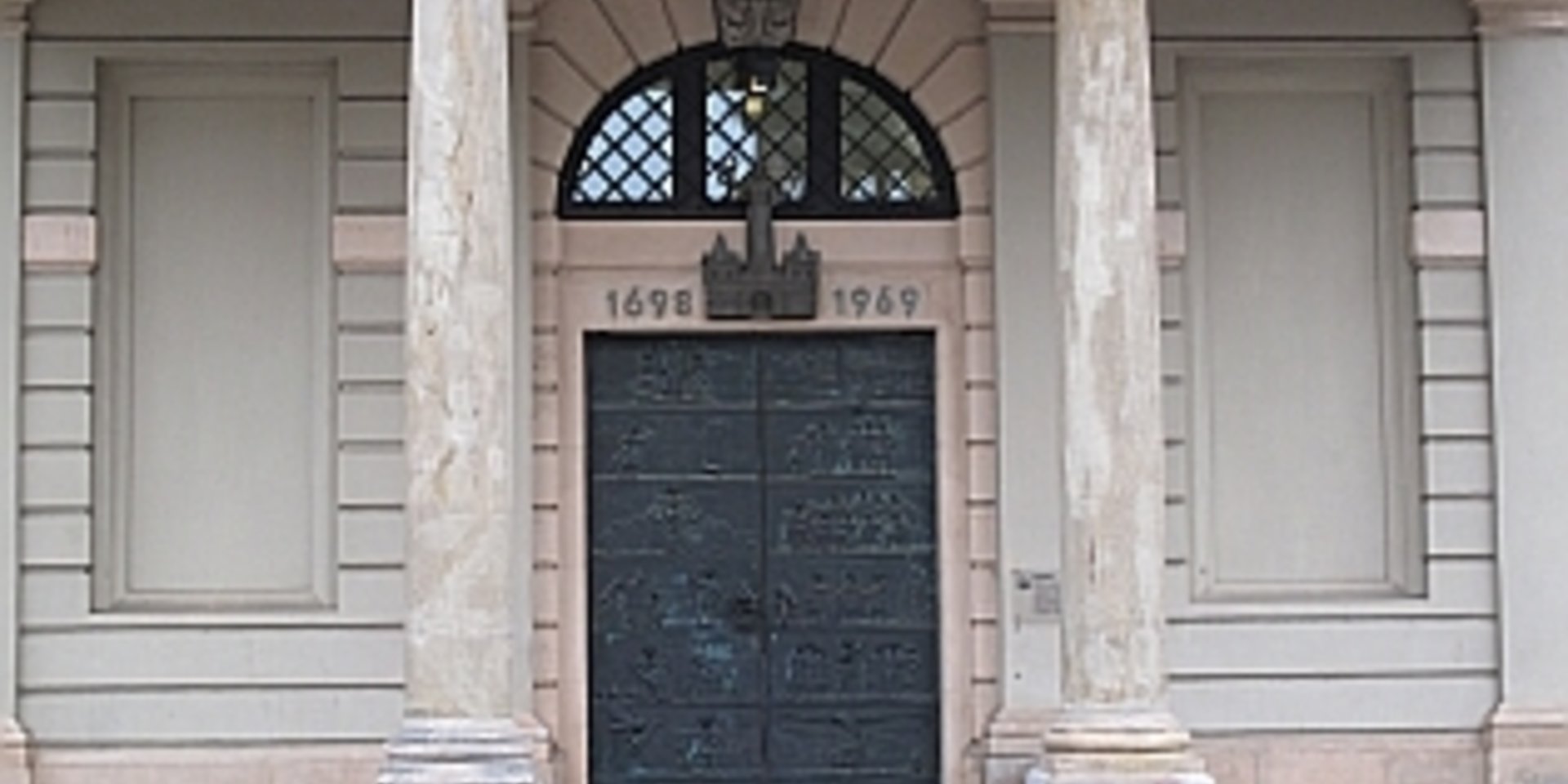 Historische Eingangstür,Altes Rathaus, Magdeburg