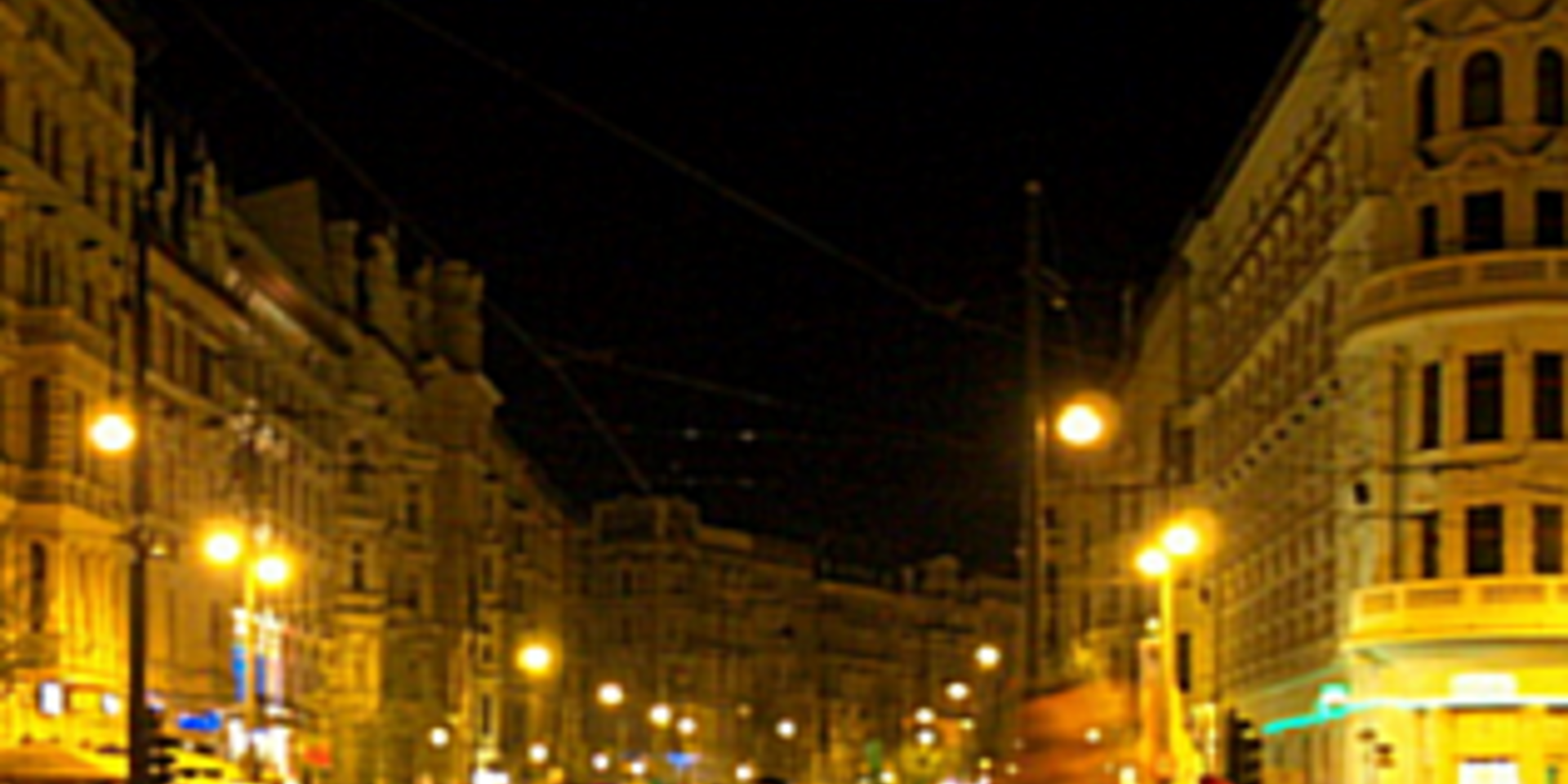 Hasselbachplatz in Magdeburg bei Nacht von Zeitfixierer