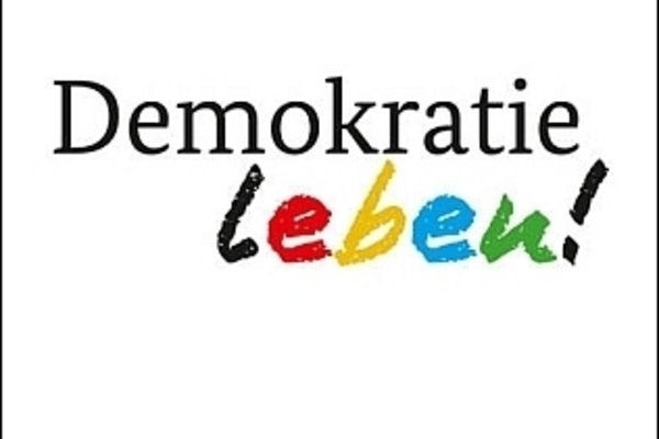 Demokratie leben!