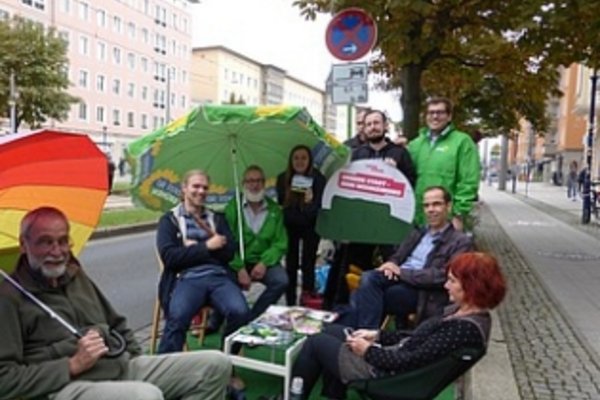 Innenstadt, Begegnung in Parkbuchten