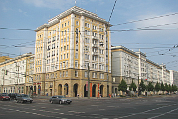Magdeburg, Ernst-Reuter-Allee Ecke O.-v.-Guericke-Straße