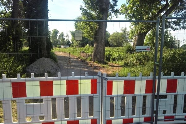 Bauarbeiten am Elberadweg am Fermersleber Hafen